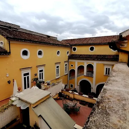 Palazzo Lanza Bed & Breakfast