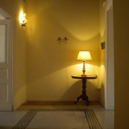 ベッド・アンド・ブレックファスト Palazzo Lanza