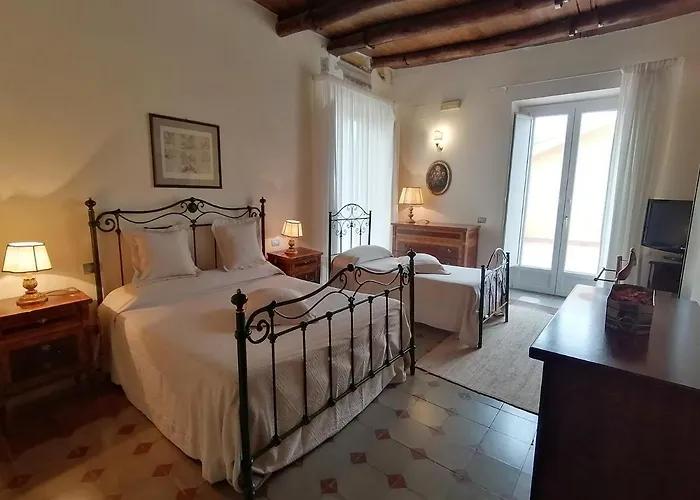 Alojamento de Acomodação e Pequeno-almoço Palazzo Lanza 3*