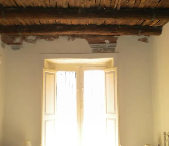 Alojamento de Acomodação e Pequeno-almoço Palazzo Lanza